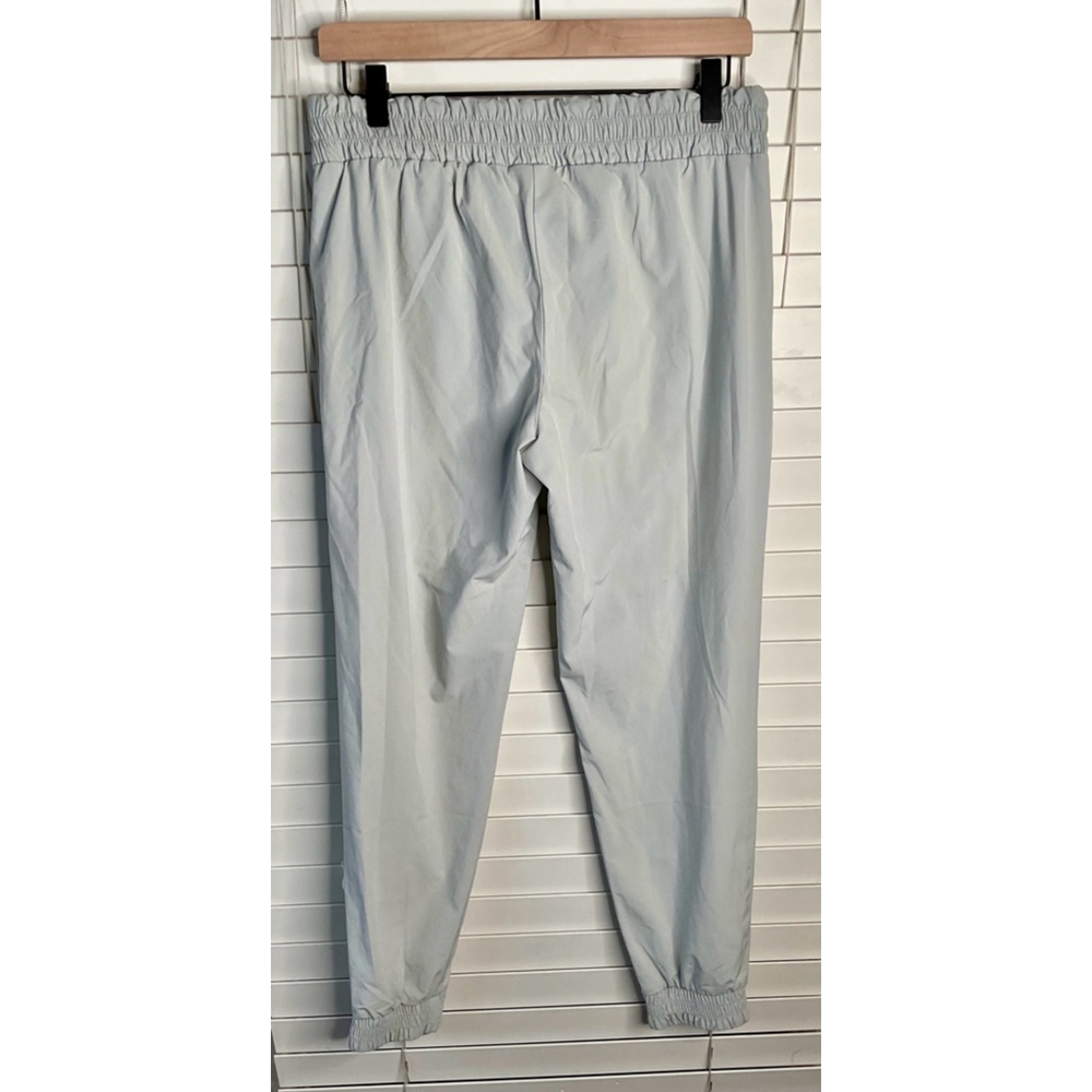 Women's Athleta Aliso lightweight Joggers, Size M, Light Gray - Picture 3 of 6